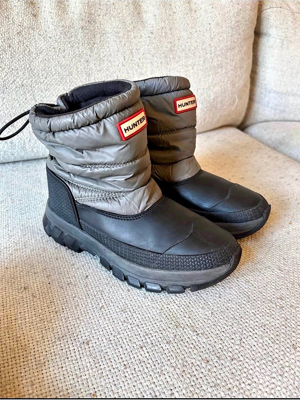 Hunter Women's Insulated Play Short Boot Winter Boots Gray & Black US 6